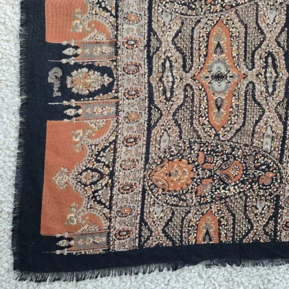 Large Lightweight Wool Scarf Earth Tones - Picture 2 of 8